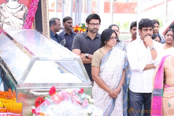 Celebrities pay homage to ANR Photos - 3 