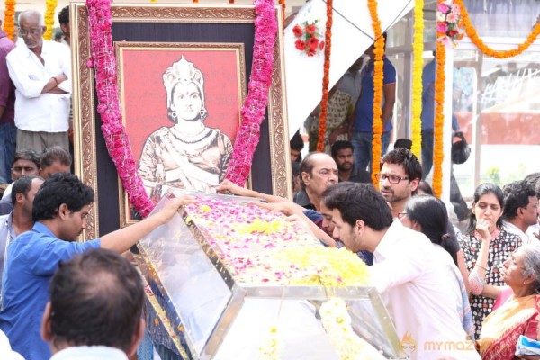 Celebrities pay homage to ANR Photos - 4 