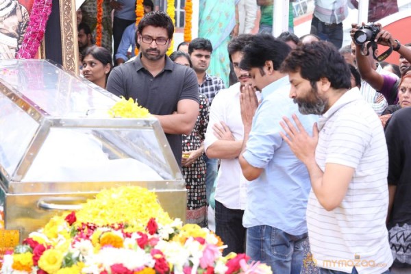 Celebrities pay homage to ANR Photos - 4 