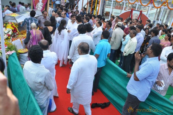 Celebrities pay homage to ANR Photos - 4 