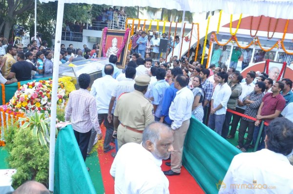 Celebrities pay homage to ANR Photos - 4 