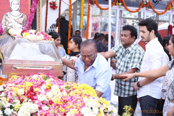 Celebrities pay homage to ANR Photos - 5 