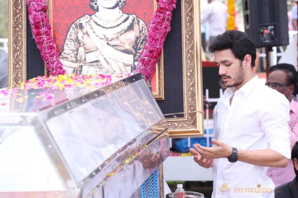 Celebrities pay homage to ANR Photos - 5 