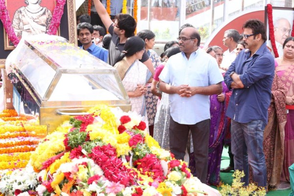 Celebrities pay homage to ANR Photos - 5 