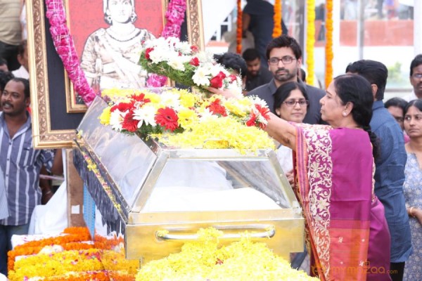 Celebrities pay homage to ANR Photos - 5 