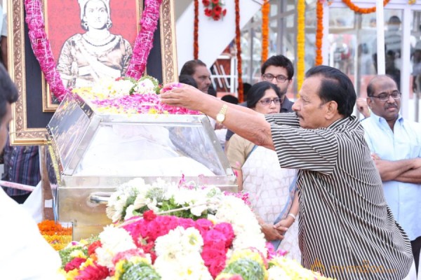 Celebrities pay homage to ANR Photos - 5 