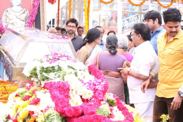 Celebrities pay homage to ANR Photos - 5 