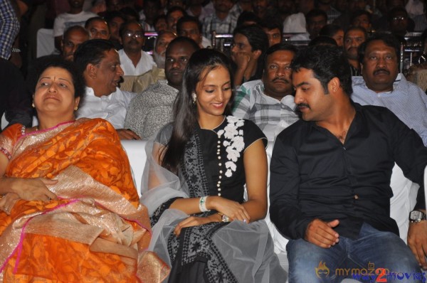 Jr.Ntr - Lakshmi Pranathi at Baadshah Audio Launch Photos  — photo 17