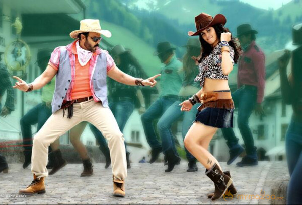 Venkatesh Shadow Movie New Wallpapers  — photo 7