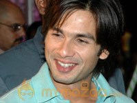 Shahid to sport long hair for Ken's film