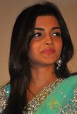 Ashna Zaveri