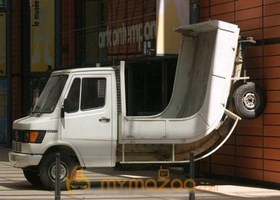 Bendy Car