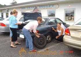 Bride Car Puncture