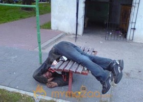 Pass Out Bencher