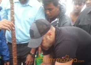 Salman Khan started BMC's 2 crore Tree Planting Initiative in Mumbai photo 5