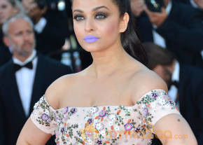 Aishwarya Rai Stills @ Cannes Film Festival Red Carpet Fashion -2016 photo 5