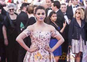 Aishwarya Rai Stills @ Cannes Film Festival Red Carpet Fashion -2016 photo 7