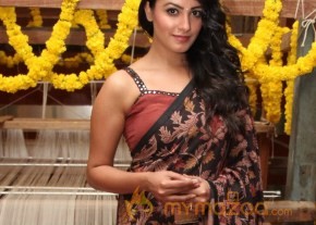 Anita Hassanandani Cute and Hot Pics photo 18