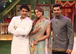 Bipasha Basu and Karan Singh on The Kapil Sharma Show photo 9