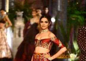 Deepika Padukone Ramp Walk Stills photo 2