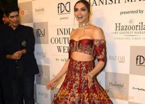 Deepika Padukone Ramp Walk Stills photo 3