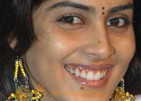 Cute genelia d souza Photo Gallery photo 530