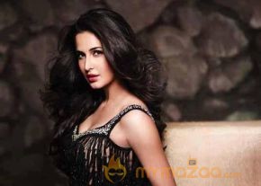 Katrina Kaif Latest Hot Photos photo 10