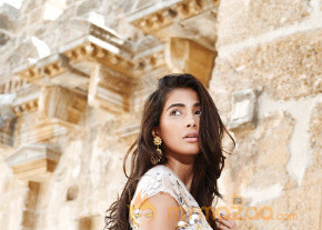 Pooja Hegde Photoshoot for Elle India Magazine 2016 Photos photo 2
