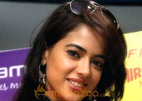 Hot Sameera Raddy Photo Gallery photo 4