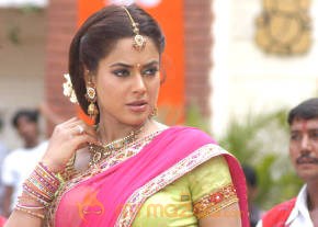 Hot Sameera Raddy Photo Gallery photo 152