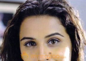 Cute and Hot Vidya Balan Photo Gallery photo 60