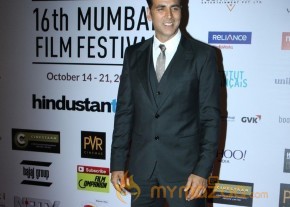 16th Mumbai Film Festival Opening Ceremony Photos photo 93