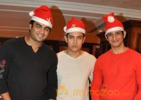 3 Idiots Celebrate Christmas  photo 7