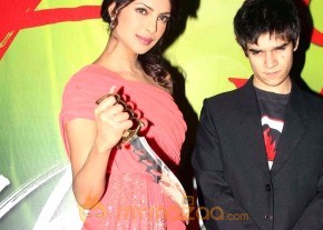 7 Khoon Maaf event pic photo 10