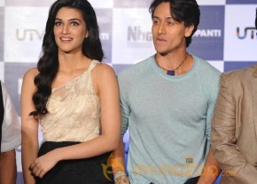 Aamir Khan At Heropanti First Look Launch photo 105