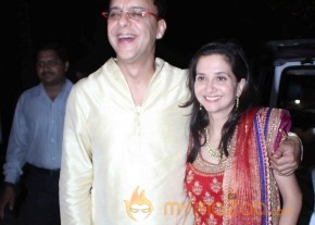 Aamir Khan Hosted Diwali 2014 Party Gallery photo 44
