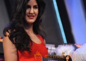 Aamir,Katrina launch Dhoom 3 merchandise Photos photo 25