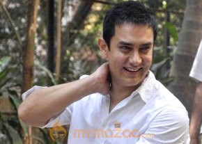 Aamir Khan celebrates 45th birthday photo 13