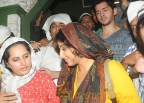 Actress Vidya Balan Latest Photo Gallery photo 21