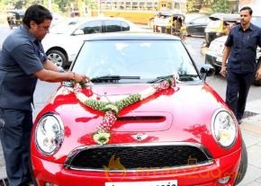 Aiswarya rai-Aradhya Bachan first bithday photos