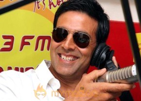 Akshay &amp; Anushka Sharma Launched Patiala House music photo 7