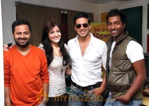 Akshay &amp; Anushka Sharma Launched Patiala House music photo 2