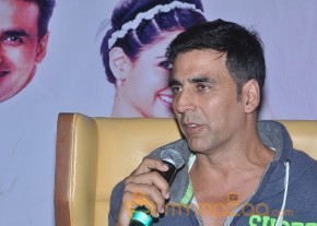 Akshay,Tamanna Promotes Entertainment Movie Photos photo 77