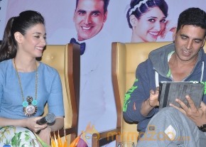 Akshay,Tamanna Promotes Entertainment Movie Photos photo 69