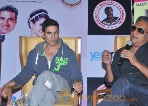 Akshay,Tamanna Promotes Entertainment Movie Photos photo 52