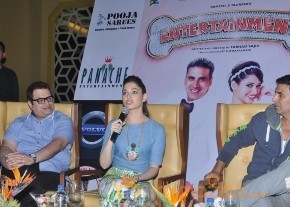 Akshay,Tamanna Promotes Entertainment Movie Photos photo 13