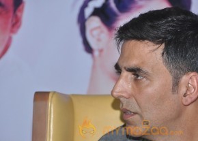 Akshay,Tamanna Promotes Entertainment Movie Photos photo 79