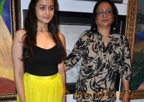 Alia Bhatt Launch Art Exhibition SPLASSH  photo 14