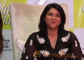 Amita Bachan At Dr Jaishree Sharad Skin Talks Book Launch Photos Gallery photo 55