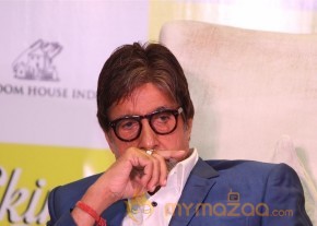 Amita Bachan At Dr Jaishree Sharad Skin Talks Book Launch Photos Gallery photo 51